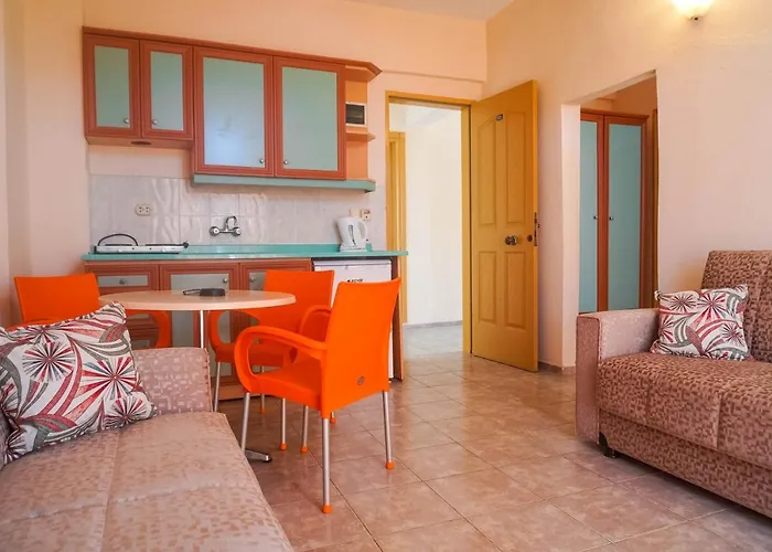 Albatros Apart-hotel *