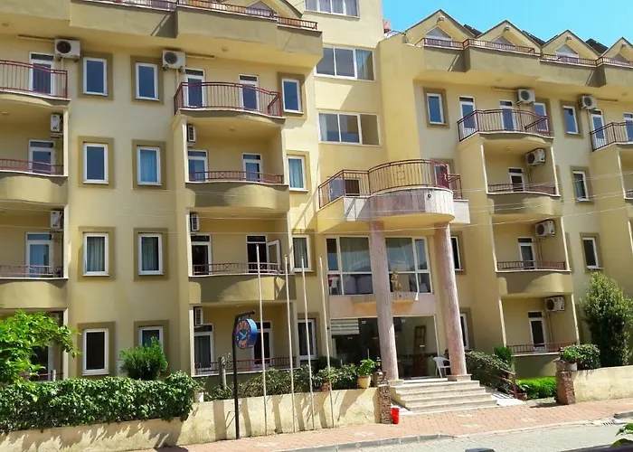 Albatros Appart hôtel *
